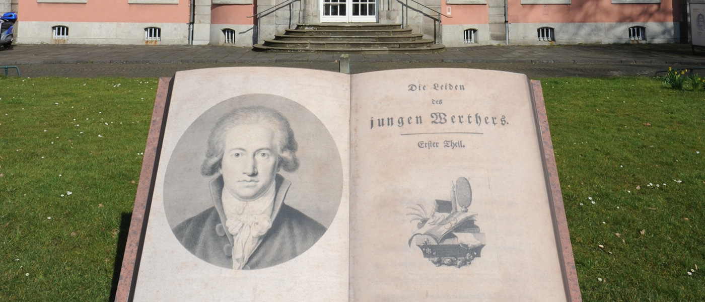 Buch vor Goethe Museum